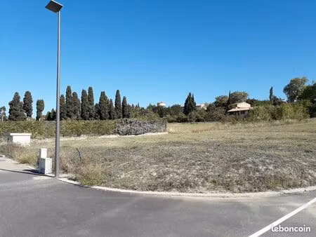 terrain 351 m² villasavary