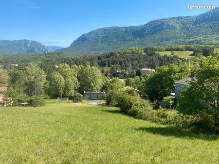terrain zone na de 3798 m2