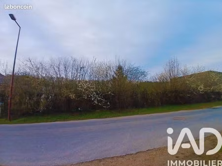 terrain 640 m² gernelle