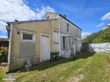 maison 3 pièces 90 m²