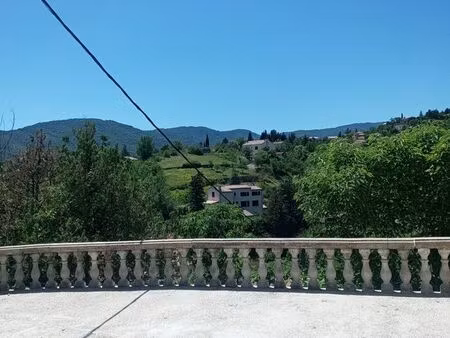 particulier vend maison de plein pied 117m2 avec piscine intérieure chauffée
