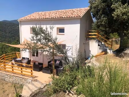 maison 40 minutes d’ajaccio dans petit village 750