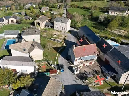 maison avec grange en pierre