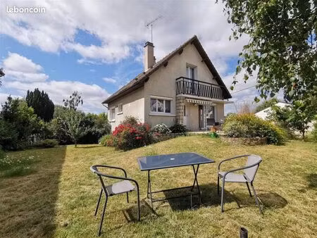 maison 105 m² 4ch et sous-sol sur 500 m²