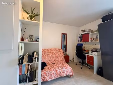 appartement 1 pièce 19 m²