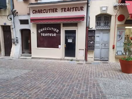 loue local commercial 80 m2 aubenas