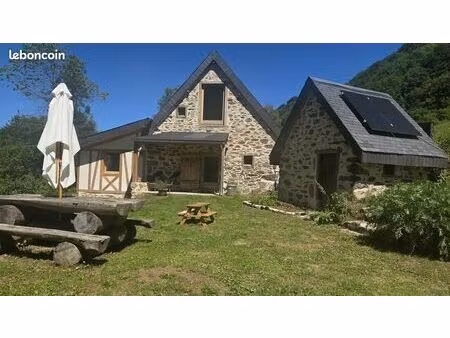 propriété 5 pièces 97 m²
