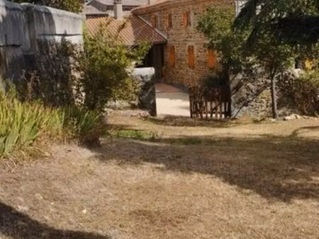 ancienne ferme entièrement rénovée