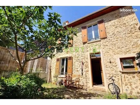 maison 5 pièces 80 m²