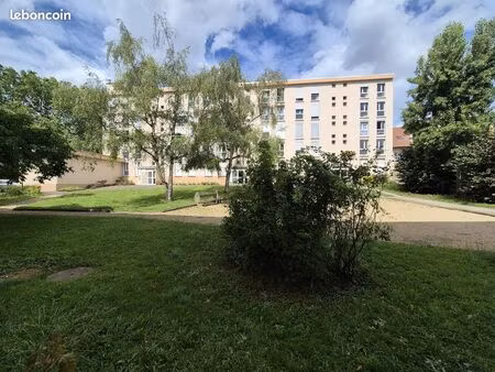 appartement 3 pièces 52 m²