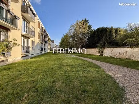 appartement 3 pièces 56 m²