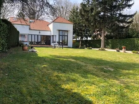 maison familiale – cadre exceptionnel  calme absolu – limours (91470)