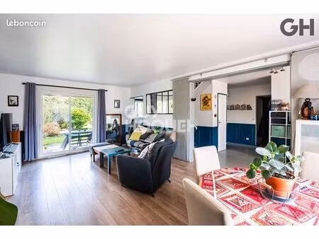 maison 7 pièces 178 m²