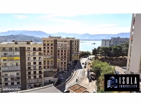 appartement 4 pièces 92 m²