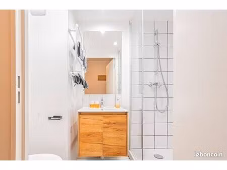 studio 1 pièce 17 m²