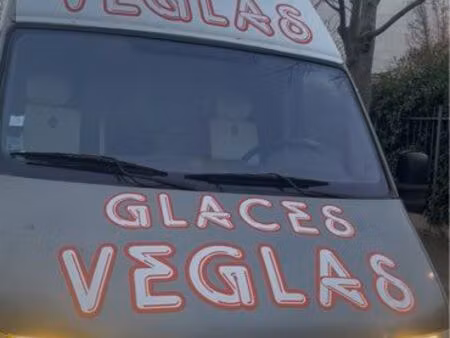 marchand de glace ambulant
