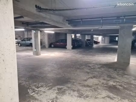 location parking souterrain