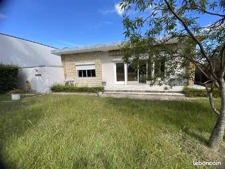 pavillon 6 pièces 102 m²
