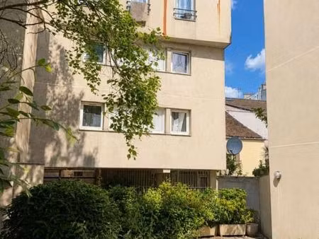 appartement 1 pièce 28 m²