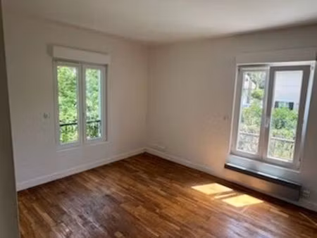 appartement t2 centre de montmorency (10mn gare d'enghien)