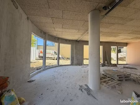 local 90 m² le plessis-trévise