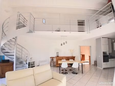 maison 6 pièces 158m2