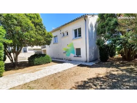 villa 9 pièces 180 m²