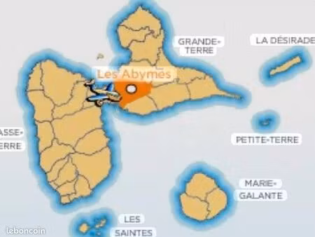 terrain 650 m² les abymes