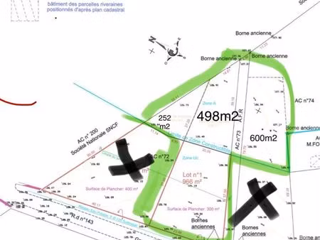 terrain de 2200m2 dont 900m2 constructibles
