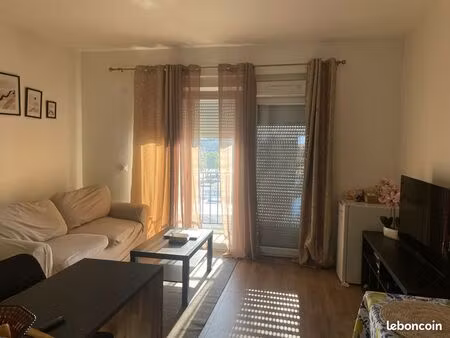 appartement meublé chaleureux