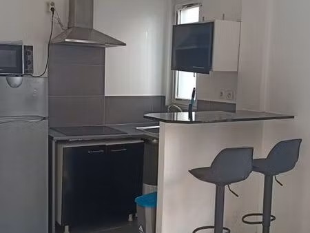 a vendre : studio de 18 m² avec mezzanine à aubervilliers (84.900)