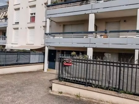 appartement 4 pièces de 74 m² avec parkings – résidence récente