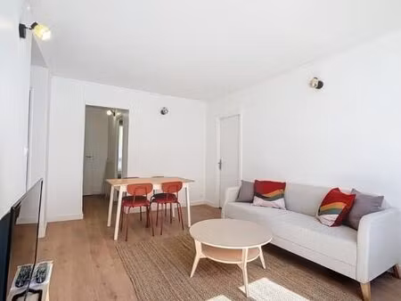 chambre 1 pièce 9 m²
