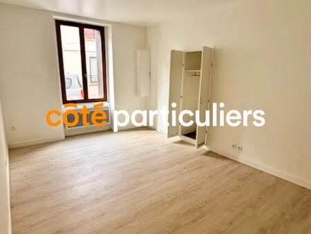 studio 1 pièce 27 m²