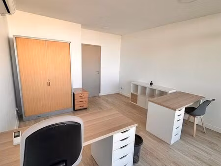 bureau privatif au sein d'hotel d'entreprise - mondeville