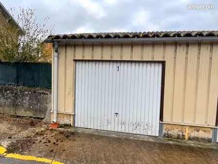 garage à louer