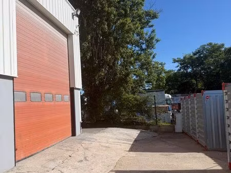 dépôt stockage 60m2 zi morangis
