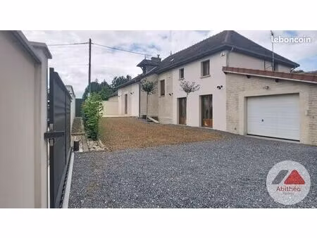 maison 6 pièces 165 m²