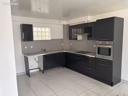maison f4 avec patios