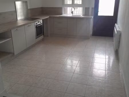location maison village avec extérieur