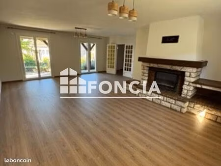maison de village 6 pièces 145 m²