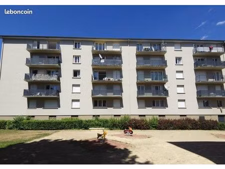appartement 3 pièces 64 m²