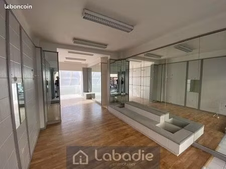 inconnu 2 pièces 60 m²