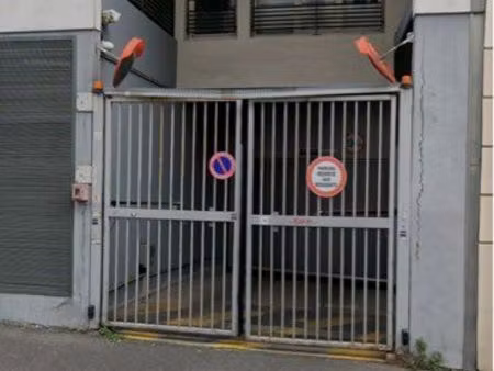 box à vendre 14 m2