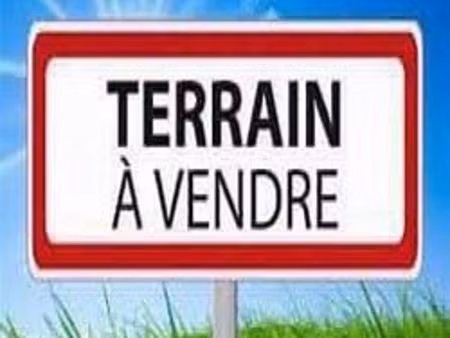 terrain constructible de 1562m2 hors lotissement  clos de murs  meuvaines à proximité d'ar