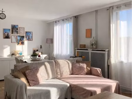 appartement 4 pièces lumineux avec balcon
