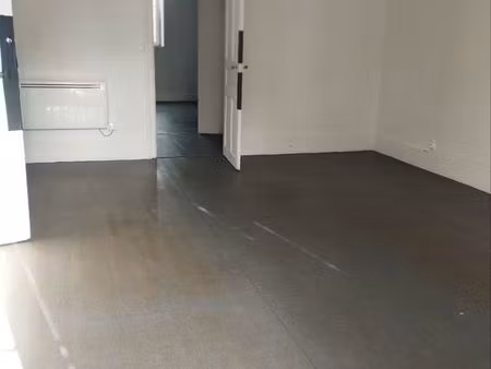 local commercial 70 m2