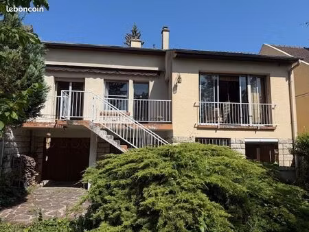 maison 6 pièces 193 m²