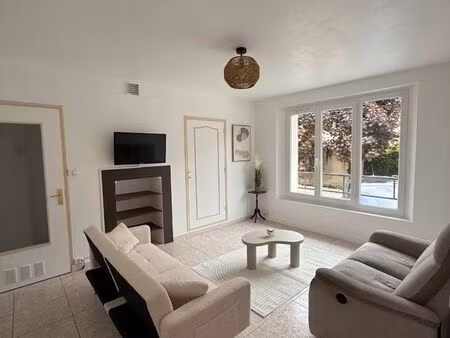t3 meublé 54 m² – 2 chambres – proche troyes