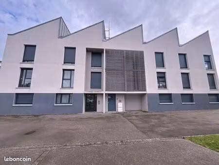 studio à proximité des écoles